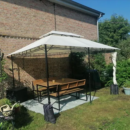 Gaestewohnung Schwanenteich Lägenhet Ueckermünde